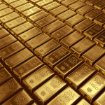 Gold Holds Steady as Dollar Weakens